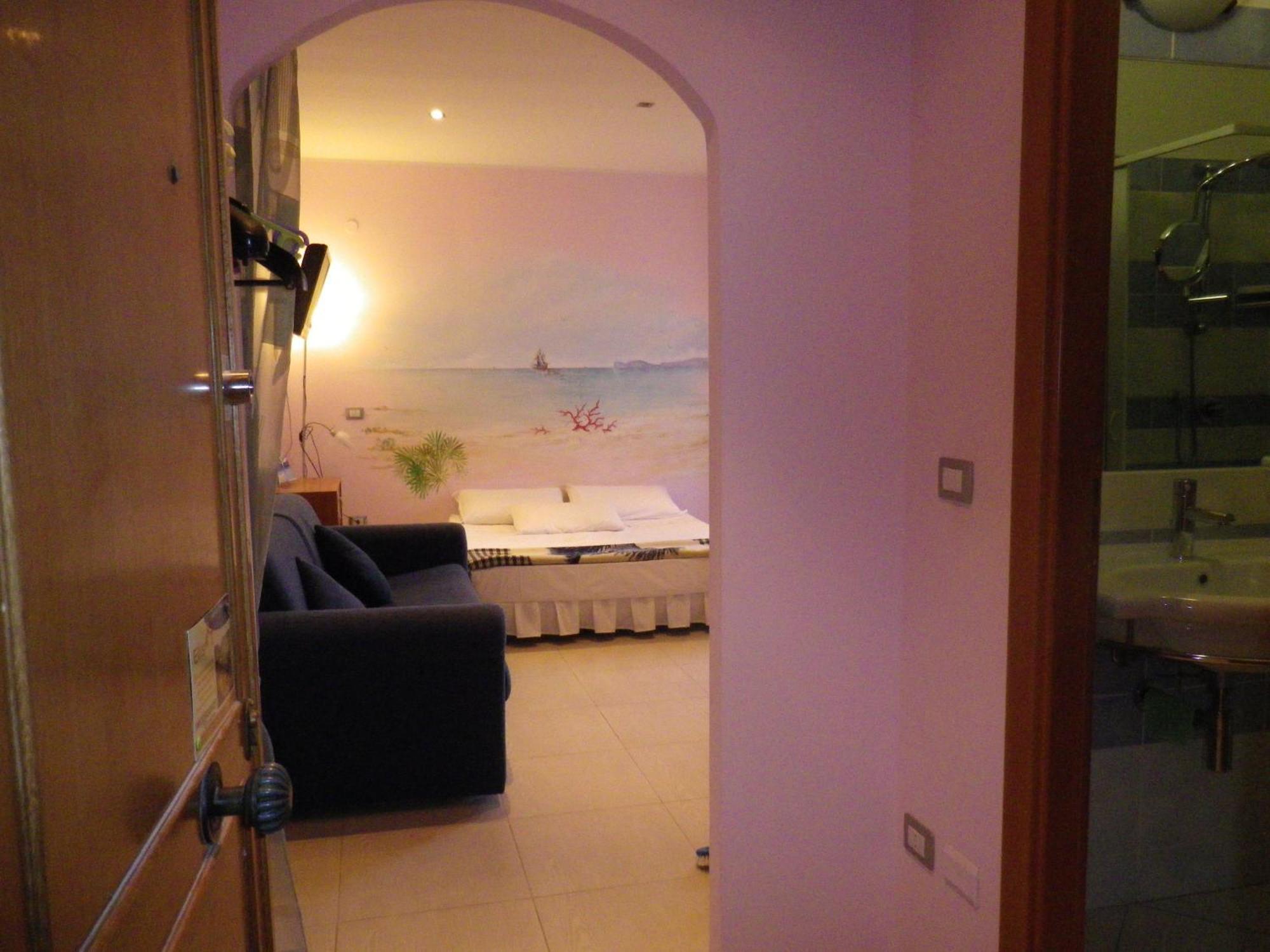 Elisart Guest House อาลเกโร ภายนอก รูปภาพ