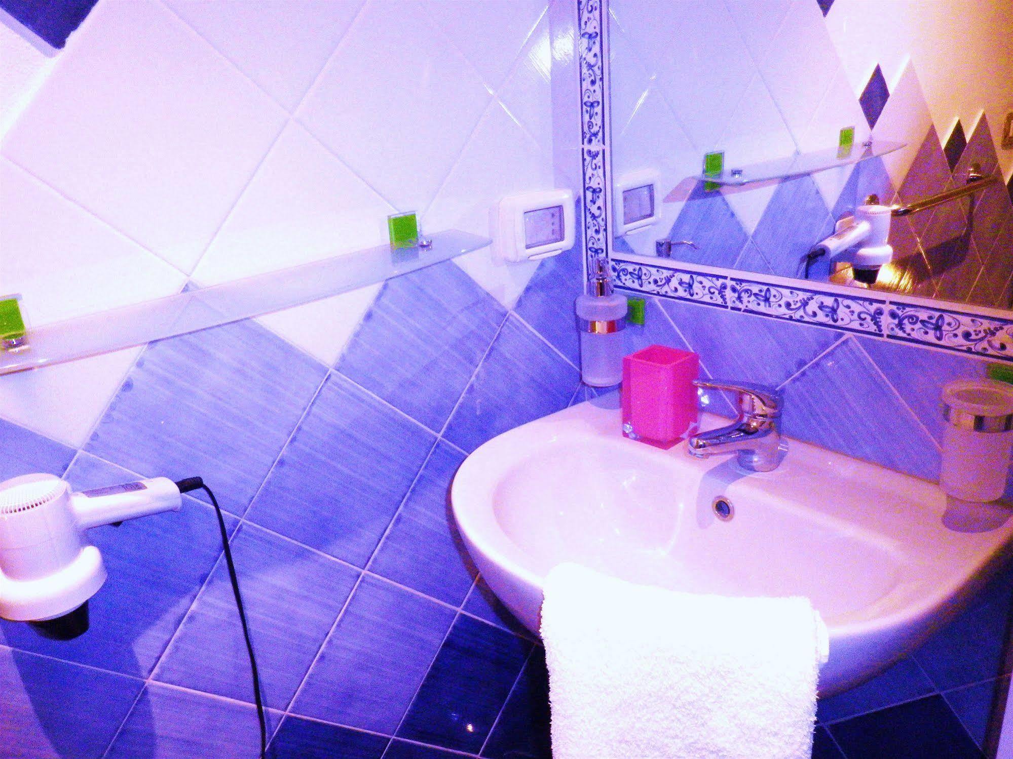 Elisart Guest House อาลเกโร ภายนอก รูปภาพ