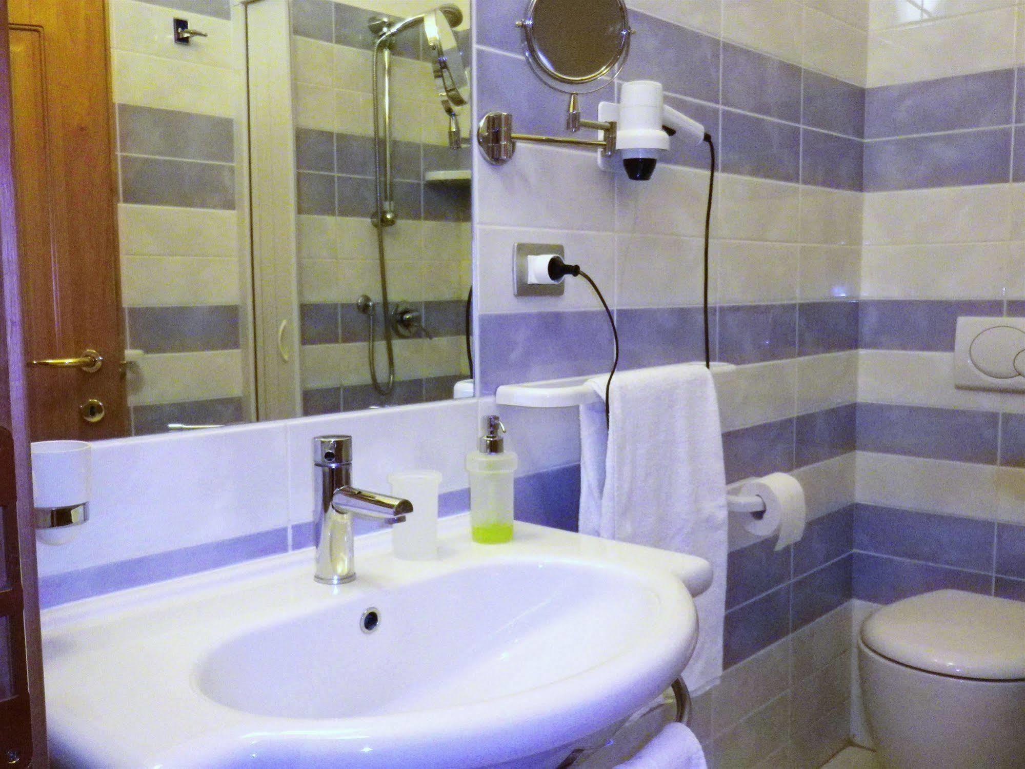 Elisart Guest House อาลเกโร ภายนอก รูปภาพ