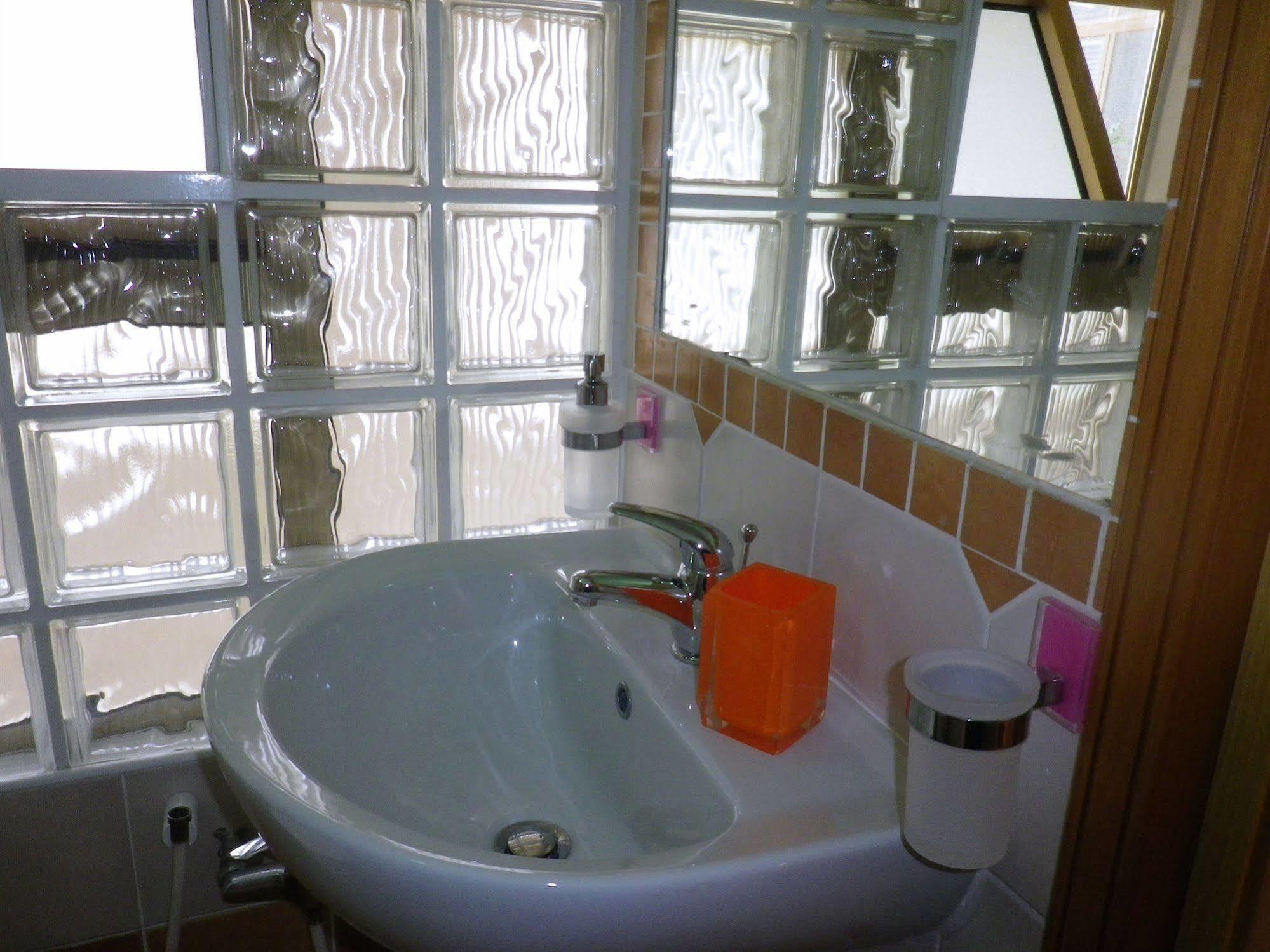 Elisart Guest House อาลเกโร ภายนอก รูปภาพ