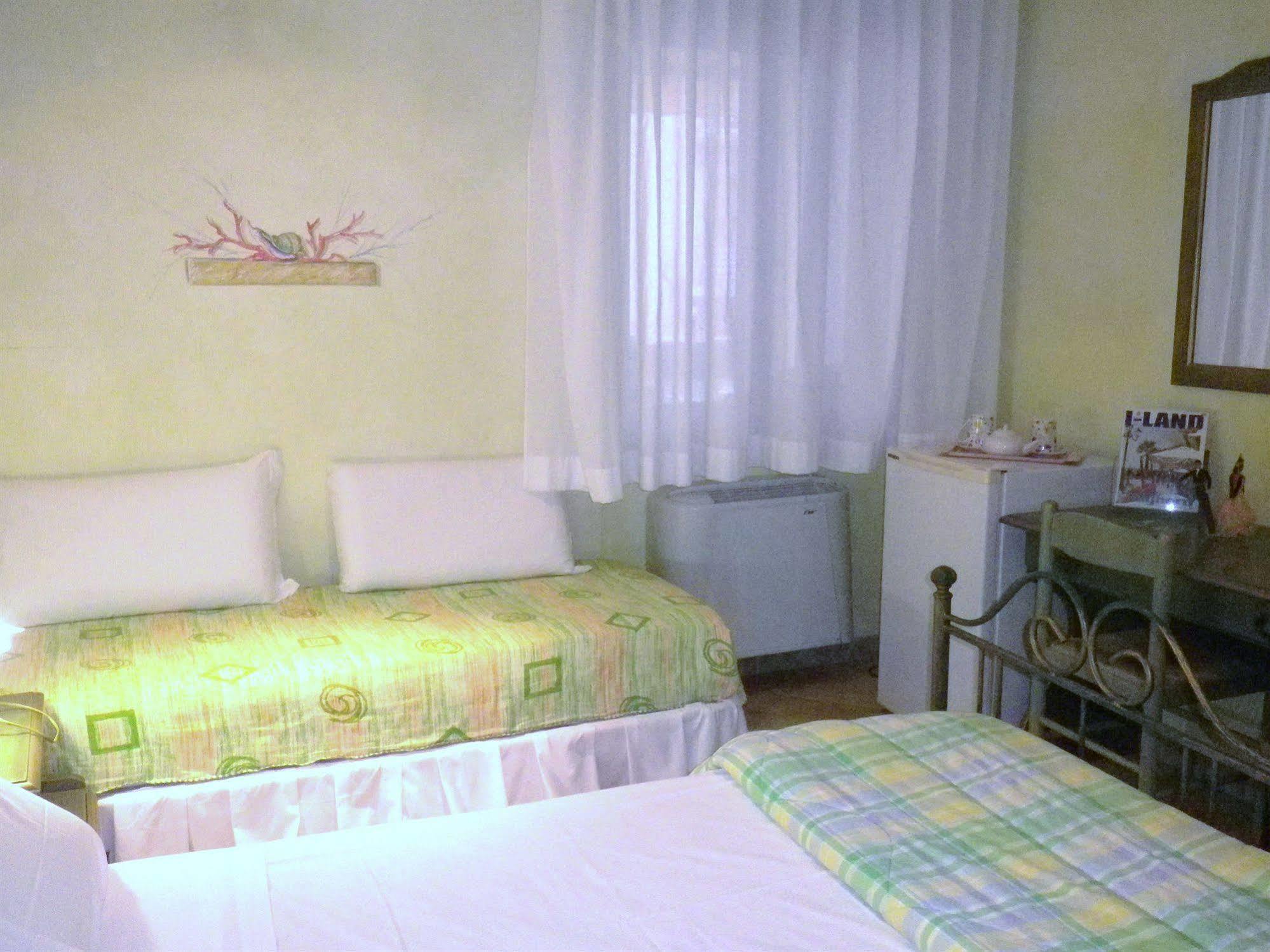 Elisart Guest House อาลเกโร ภายนอก รูปภาพ